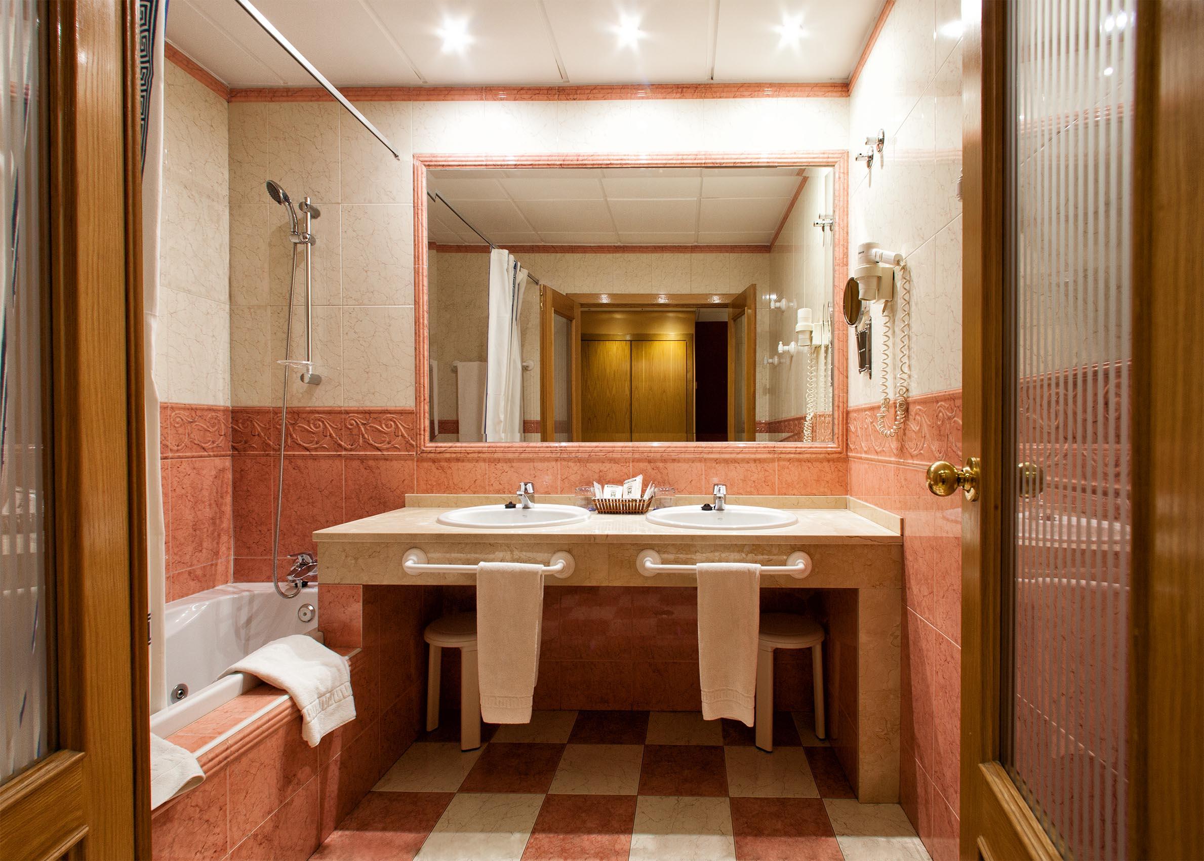 Hotel Torrepalma Alcalá la Real Eksteriør billede