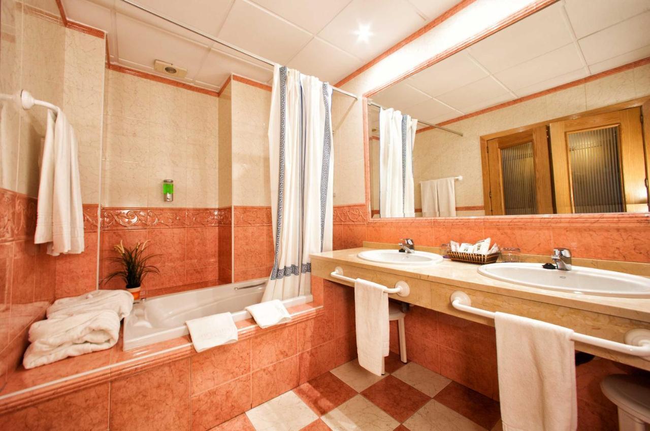 Hotel Torrepalma Alcalá la Real Værelse billede